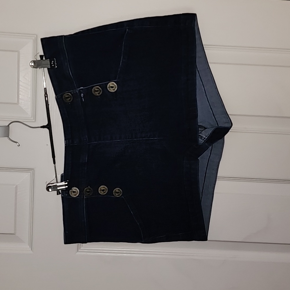 Express women size 14  jean shorts